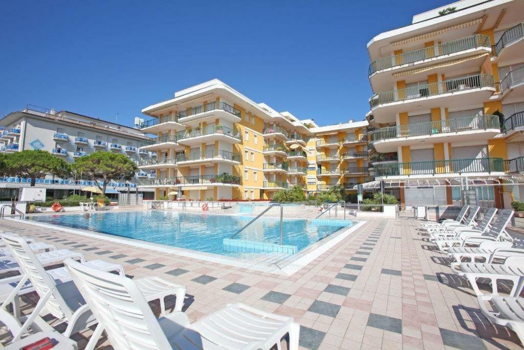 Panfilo Da Colla Appart hôtel *